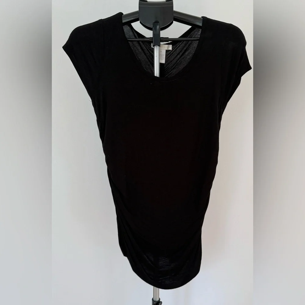 Design History Black Cap Sleeve Ruched T-Shirt | Size Medium | Flattering Fit - Picture 1 of 3
